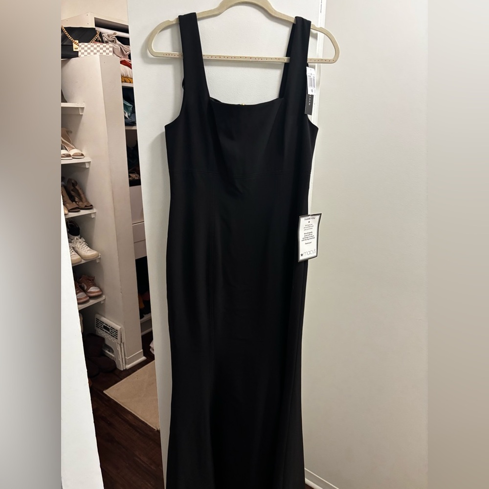Betsy & Adam size 10 square neck black mermaid dress